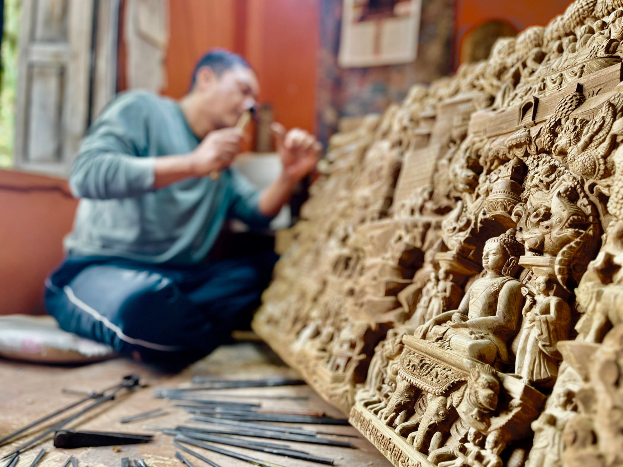 A treasure of Himalayan Art: the art of woodcarving by the Newars from the Kathmandu Valley - HIMALAY'ART