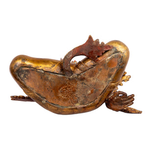 Bottom view of the crowned Bodhisattva bronze statue — sealed base for consecration, Patan, Nepal.