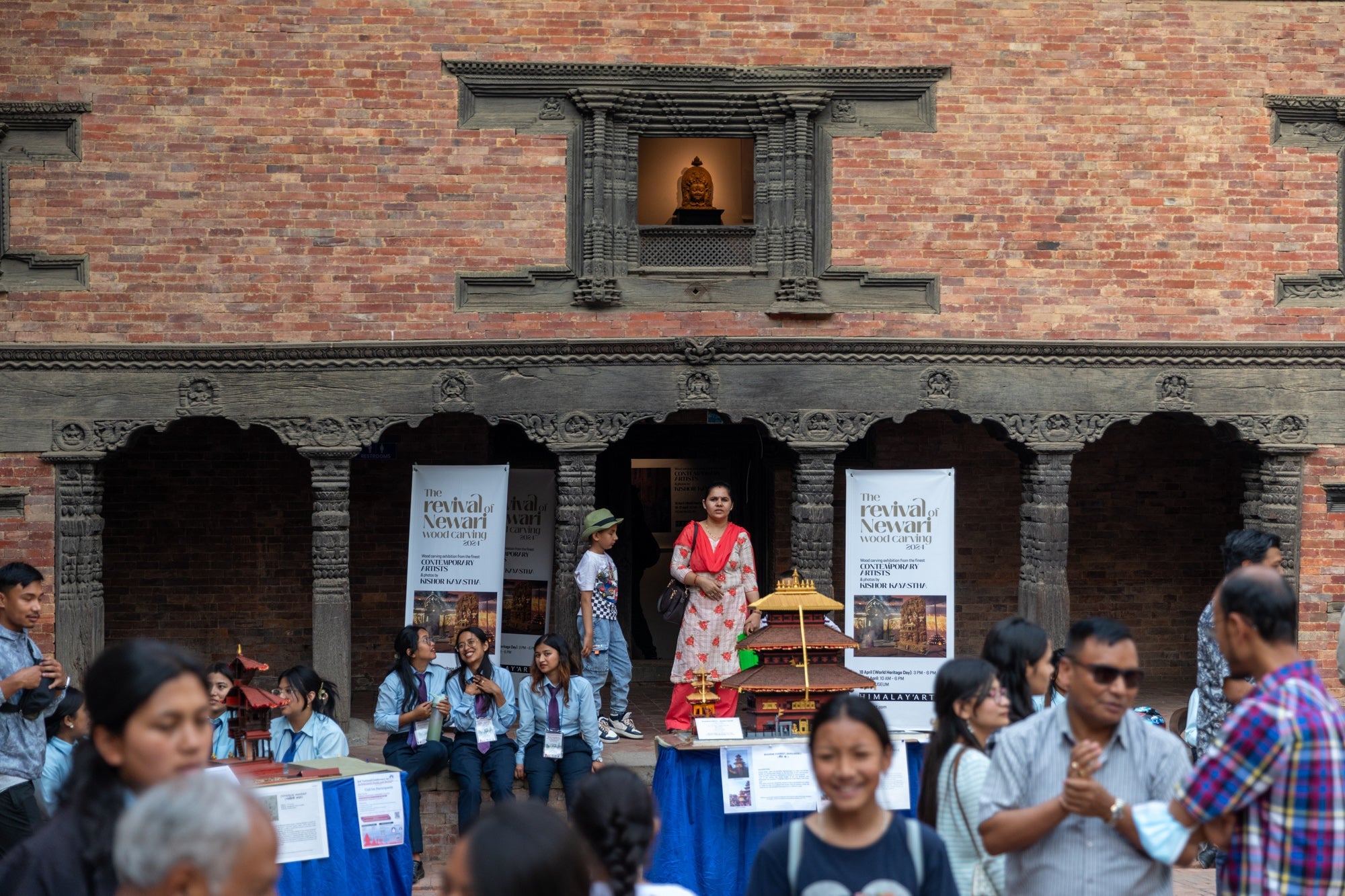 {{product_title}} – antique - style bronze statue or traditional wood carving handcrafted in Patan, Nepal by Newar master artisans and artists – Himalay’Art, Himalayan art